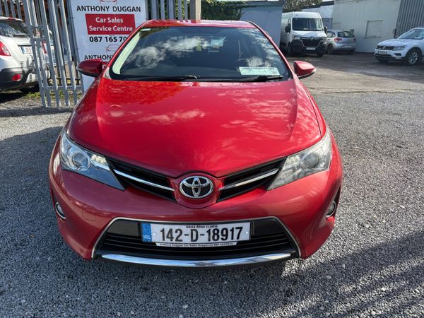 142 Toyota Auris 1.4d4d 370632971
