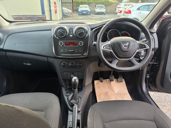 2017 Dacia Sandero 370633249