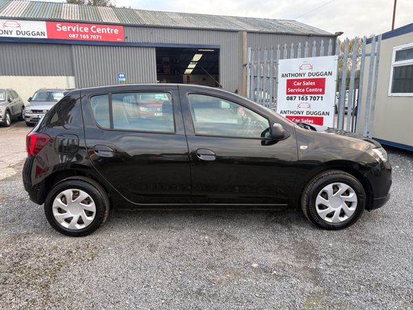 2017 Dacia Sandero 370633241