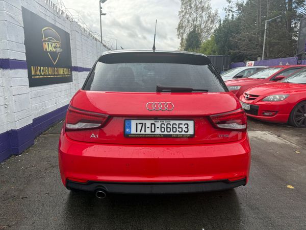 Audi A1 2017 370644497