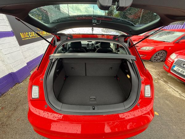 Audi A1 2015 26k km 370644589