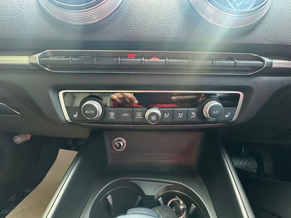 Audi A3 2017 1.4 with  Audi Virtual Cockpit 370649428