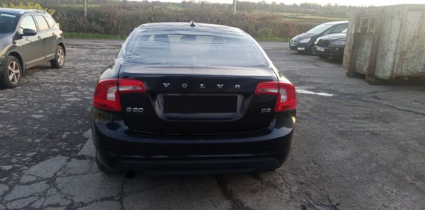 2013 VOLVO S60 2.0 DIESEL FOR BREAKING! 370656590