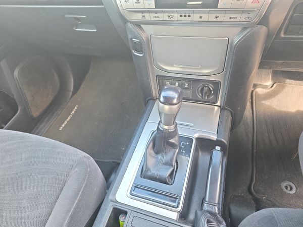 Toyota Land Cruiser LC GX LWB Auto 370650174