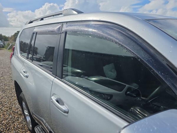 Toyota Land Cruiser LC GX LWB Auto 370650170