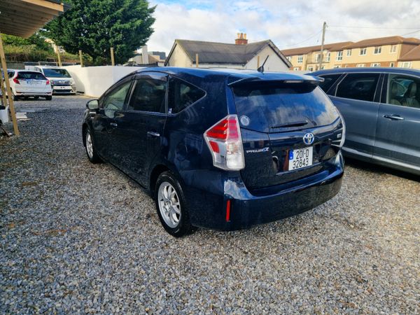 Toyota Prius Alpha 2020 370697524