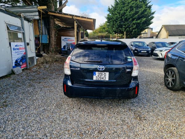 Toyota Prius Alpha 2020 370697527