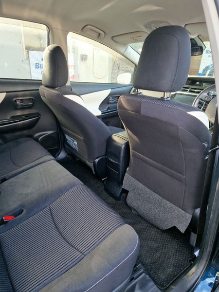 Toyota Prius Alpha 2020 370697531