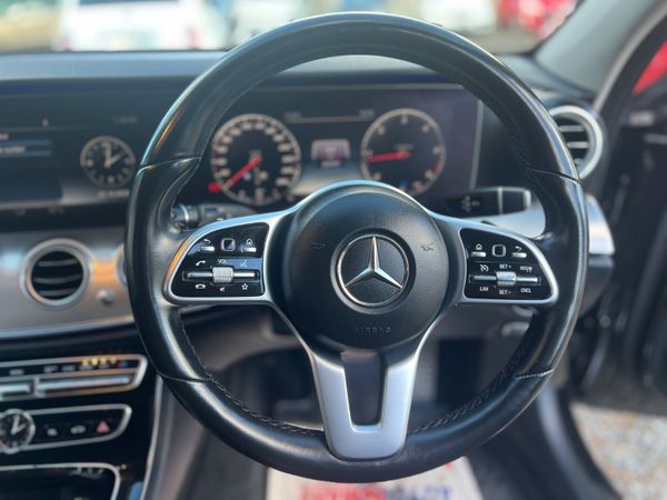 Mercedes-Benz E-Class 2019 370699668