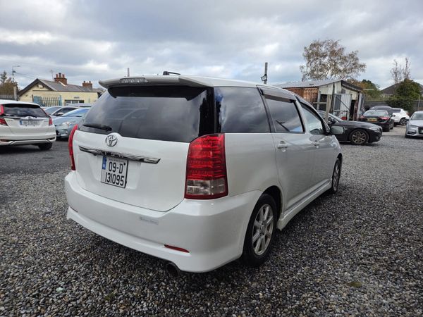 Toyota Wish 2009 | 7-Seater Automatic 370691378