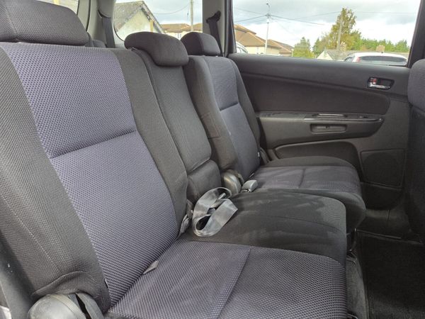 Toyota Wish 2009 | 7-Seater Automatic 370691389