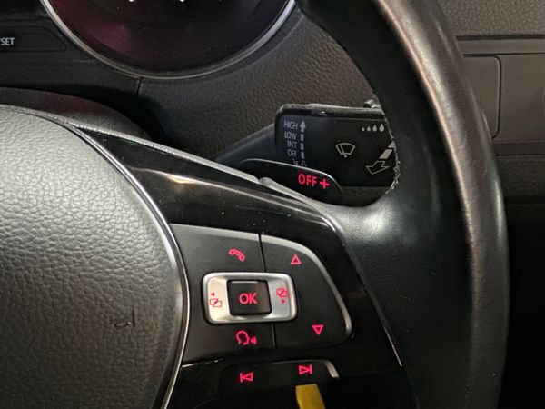 2016 Volkswagen Polo Auto - High Spec 370714315