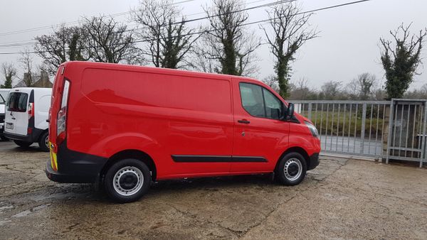 Ford Transit CUSTOM AS NEW 95KM VAT INVOICE 370715448