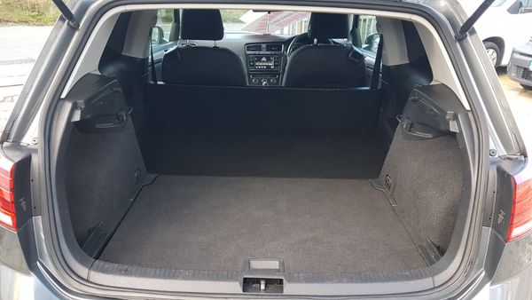 Volkswagen Golf VAN 115BHP RED I MINT VAT INVOICE 370715869