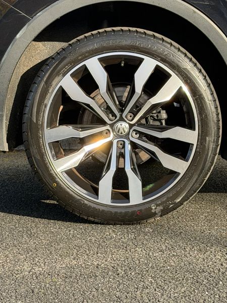 VW Tiguan 7 Seat PanRoof ALLSPACE TDI 370718738