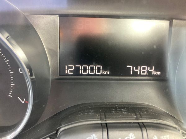 AUTOMATIC-NEW NCT 07/26-LOW KMS 370710070