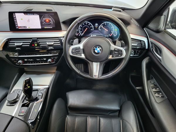 181 BMW 520D  M-SPORT PREMIUM PRO = BLACK PACK = 370724246