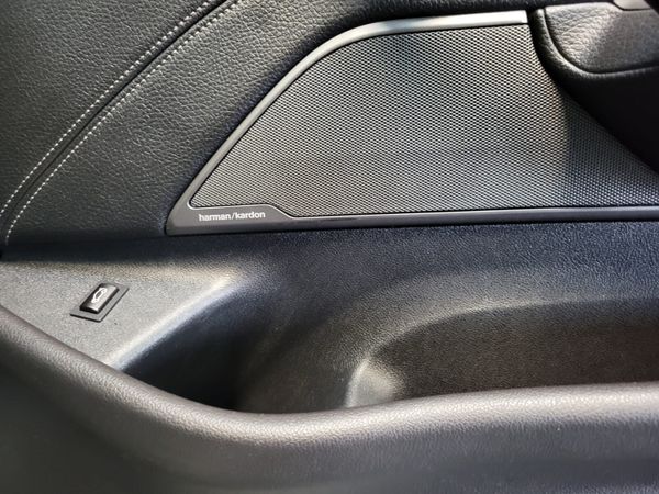 181 BMW 520D  M-SPORT PREMIUM PRO = BLACK PACK = 370724243