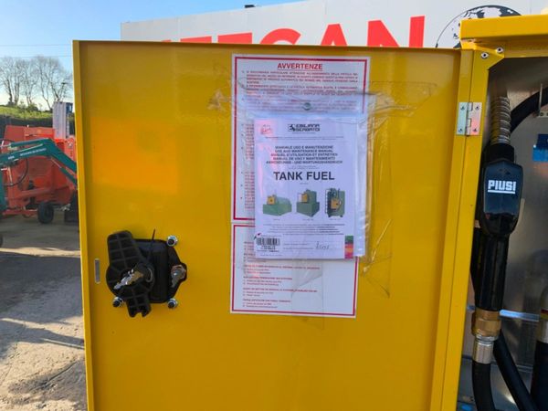 3200lts FUEL BOWSER STORAGE / DELIVERY TANK...... 370721734