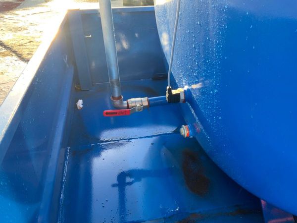 3200lts FUEL BOWSER STORAGE / DELIVERY TANK...... 370721739