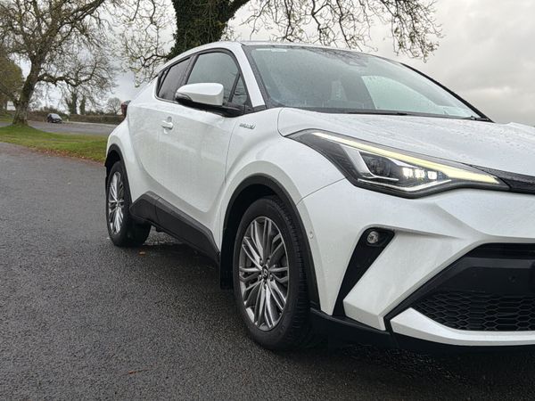 Toyota C-HR 2021 SOL Hybrid LOW MILEAGE 370734521
