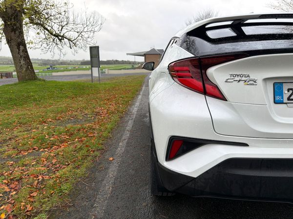 Toyota C-HR 2021 SOL Hybrid LOW MILEAGE 370734638