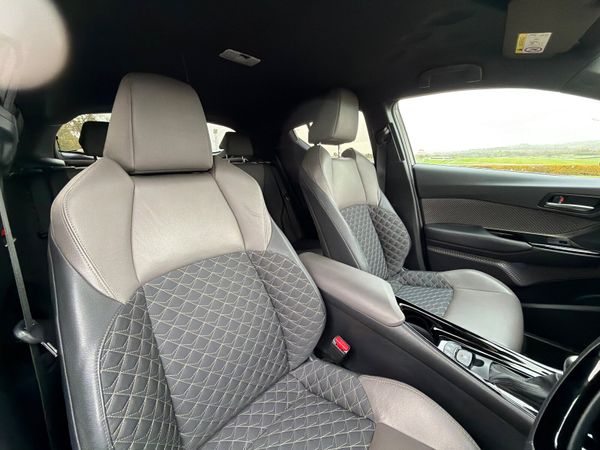 Toyota C-HR 2021 SOL Hybrid LOW MILEAGE 370734678