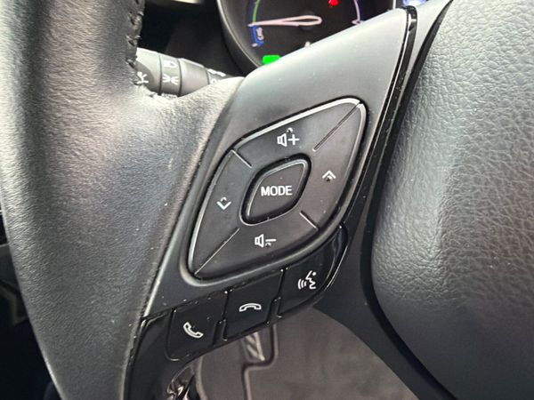 Toyota C-HR 2021 SOL Hybrid LOW MILEAGE 370734733