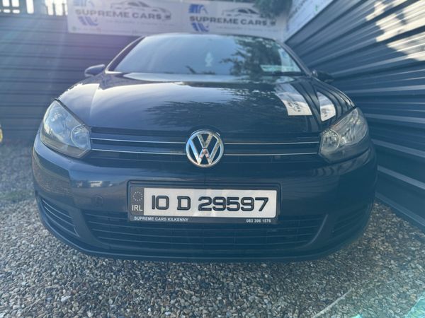 Volkswagen Golf 2010 370736582