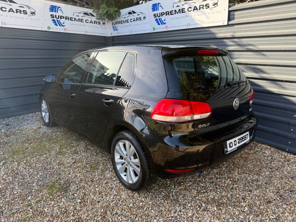 Volkswagen Golf 2010 370736590