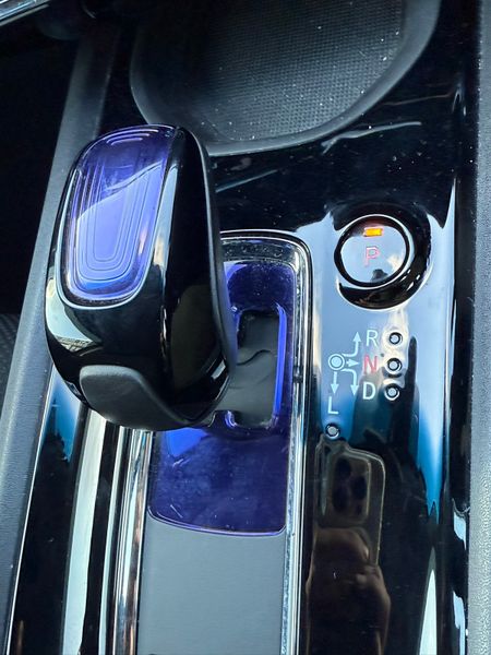 2014 Honda Vezel(HRV)1.5 hybrid auto,45k Miles 370743086