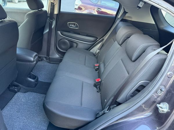 2014 Honda Vezel(HRV)1.5 hybrid auto,45k Miles 370743095