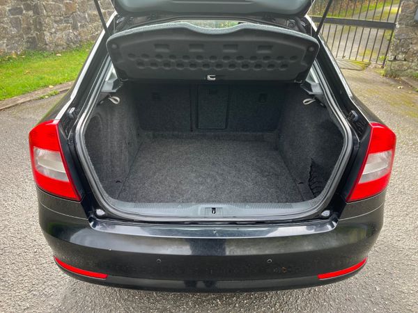 Skoda Octavia 1.2 TSI 105BHP ELEGANCE 370743182