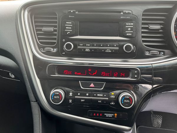 Kia Optima 1.7 D Platinum 18" Alloys 370743379