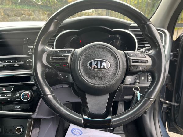 Kia Optima 1.7 D Platinum 18" Alloys 370743373
