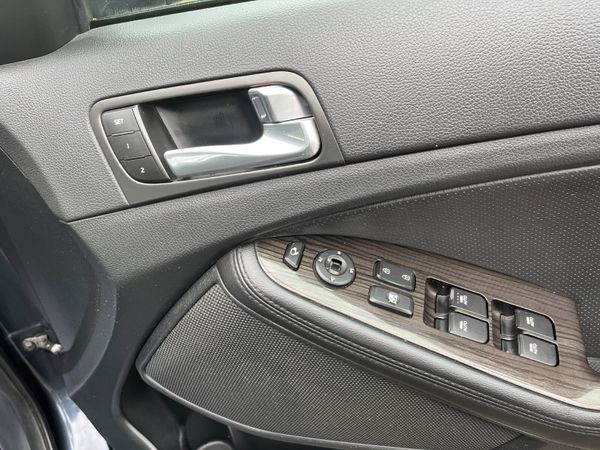 Kia Optima 1.7 D Platinum 18" Alloys 370743385