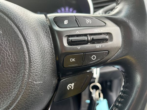 Kia Optima 1.7 D Platinum 18" Alloys 370743380