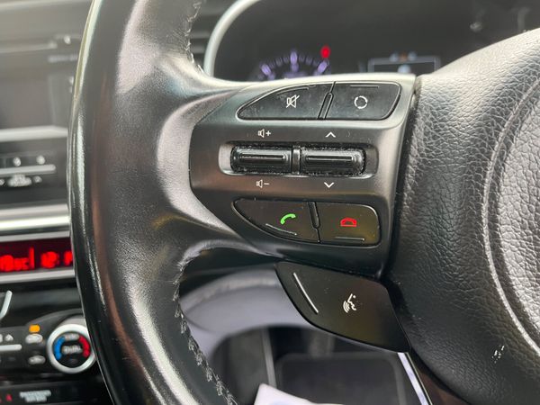 Kia Optima 1.7 D Platinum 18" Alloys 370743382