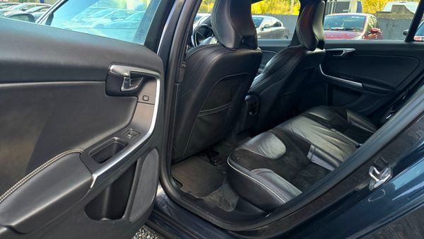 🔥 2015 Volvo V60 D2 (115hp) R-Design 1.6 Diesel 370755134