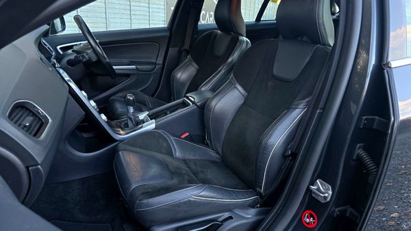 🔥 2015 Volvo V60 D2 (115hp) R-Design 1.6 Diesel 370755489