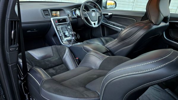 🔥 2015 Volvo V60 D2 (115hp) R-Design 1.6 Diesel 370755492