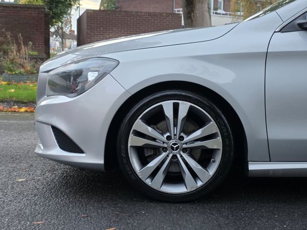 Mercedes CLA Urban Sport *New NCT* 2014 370764714