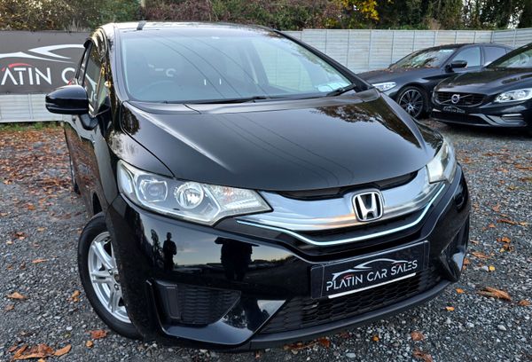 🔥 2015 Honda Fit 1.5 Petrol Hybrid Automatic 370766276