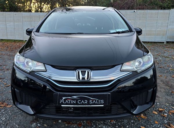 🔥 2015 Honda Fit 1.5 Petrol Hybrid Automatic 370767918