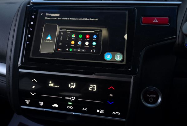 🔥 2015 Honda Fit 1.5 Petrol Hybrid Automatic 370768546