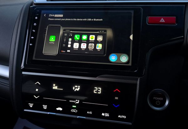 🔥 2015 Honda Fit 1.5 Petrol Hybrid Automatic 370768548