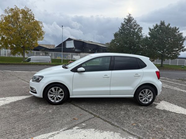 Volkswagen Polo 2017 Auto 370775198