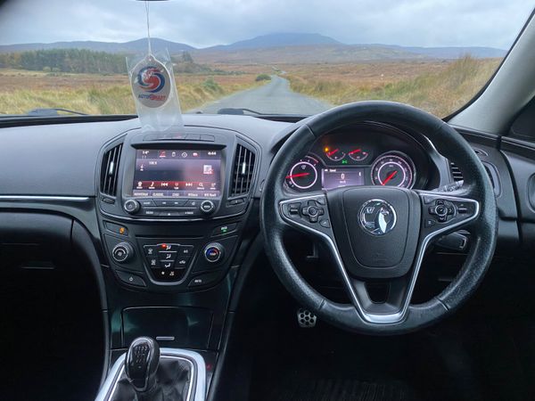 Vauxhall Insignia 2016 370770550