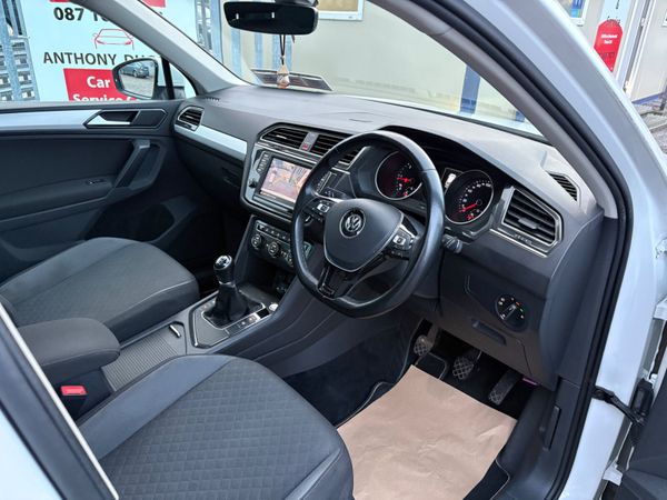 172 Volkswagen Tiguan 2.0tdi 370787001