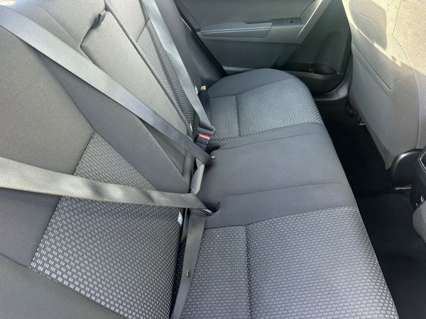 Toyota Corolla 1.4 D4D (low mileage ) 370797801